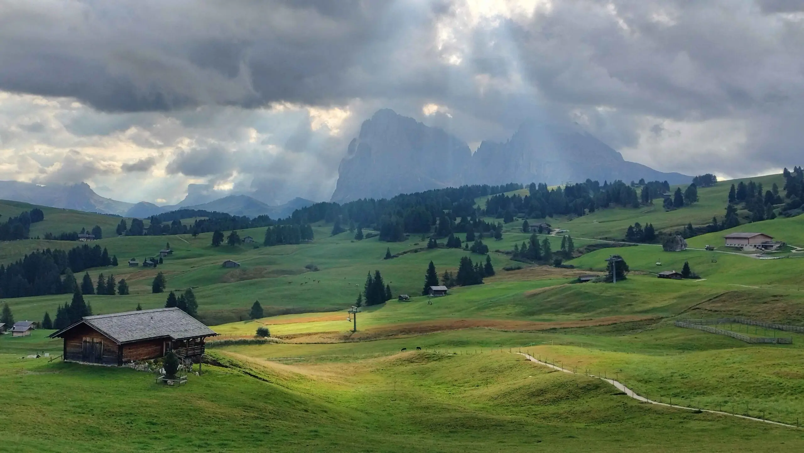 Featured image of post Dolomites
