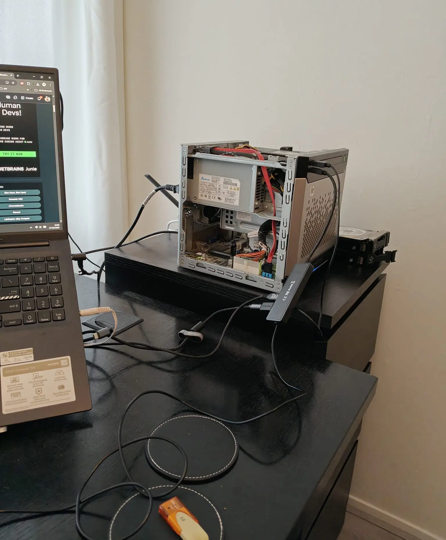 Featured image of post Homelab - Setting up TrueNAS on a HP MicroServer Gen 8 ODD SATA port